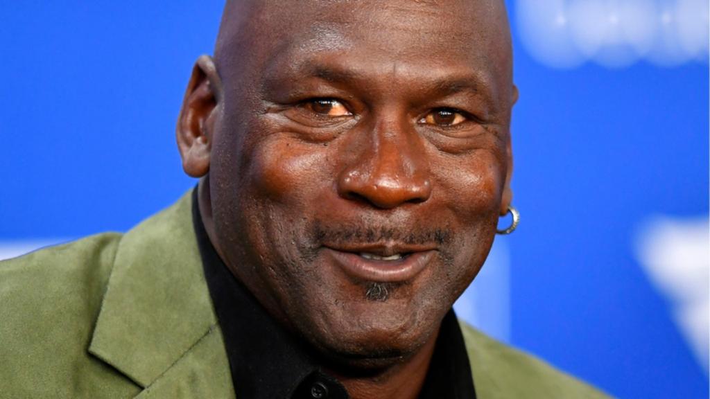 Cover - Basketball Michael Jordan comeback