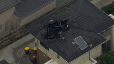 Two school Girl inside Fire in home