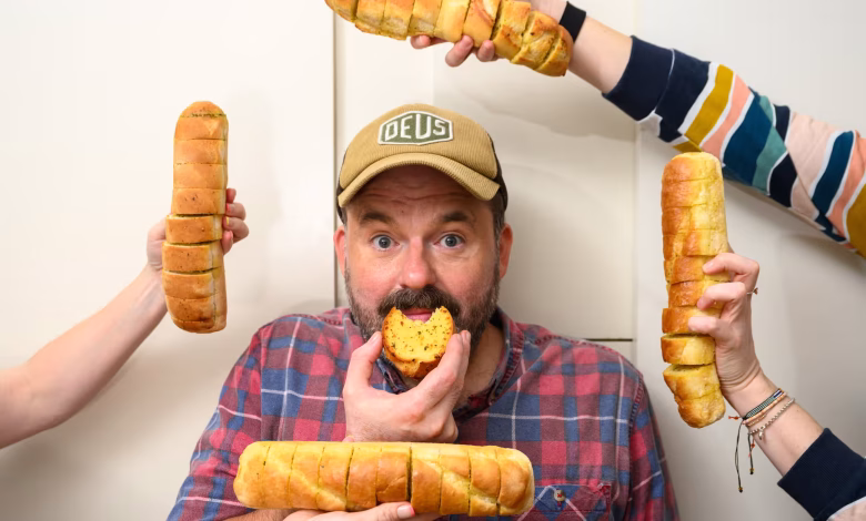 Garlic Bread Smackdown